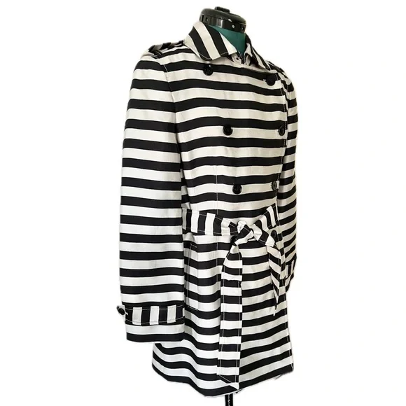 Banana Republic Striped Trench - Picture 4 of 15